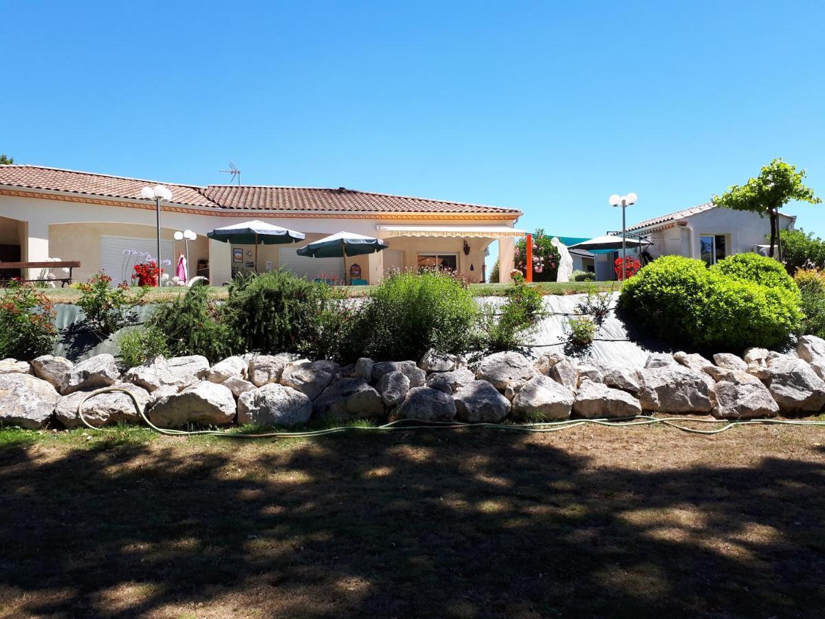 Bed and Breakfast La Chenaie Sainte-Marthe  Exterior foto