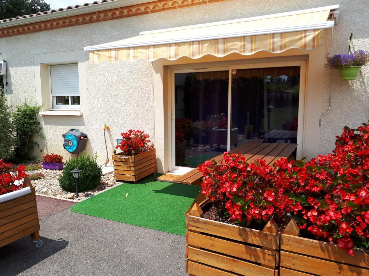 Bed and Breakfast La Chenaie Sainte-Marthe  Exterior foto