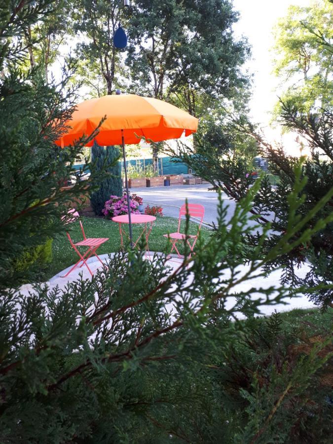 Bed and Breakfast La Chenaie Sainte-Marthe  Exterior foto